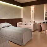 Blue Lagoon Village 5*
