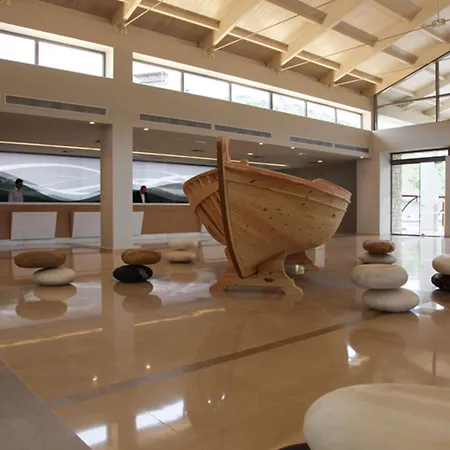 Blue Lagoon Village 5*