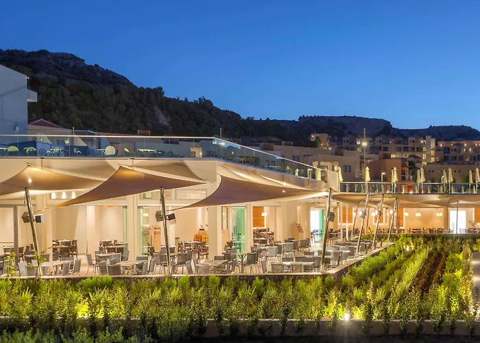 Otel Blue Lagoon Village