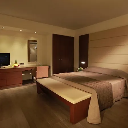 Hotel Blue Lagoon Village 5*