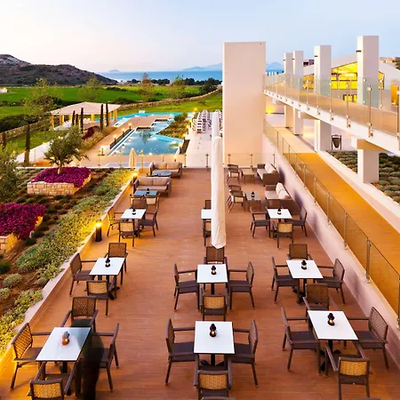 Blue Lagoon Village 5*