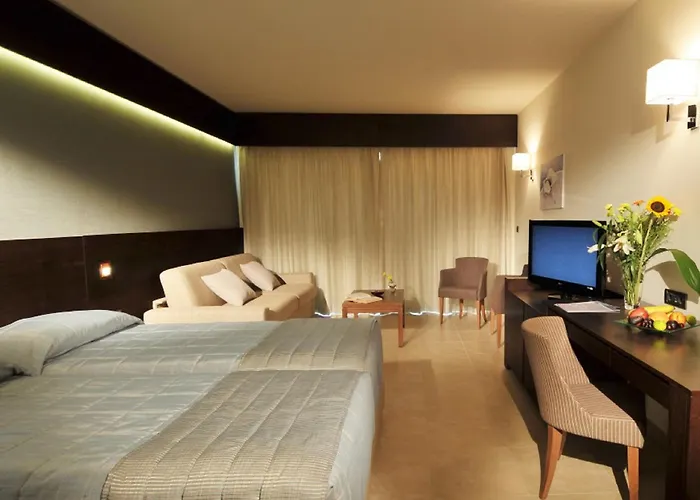 Hotel Blue Lagoon Village 5*