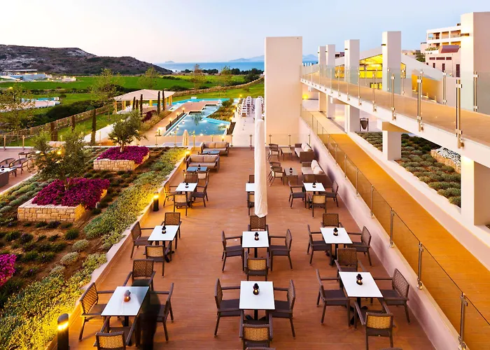 Blue Lagoon Village 5*