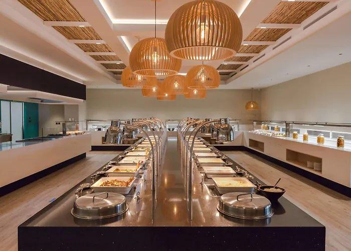 Blue Lagoon Village 5*