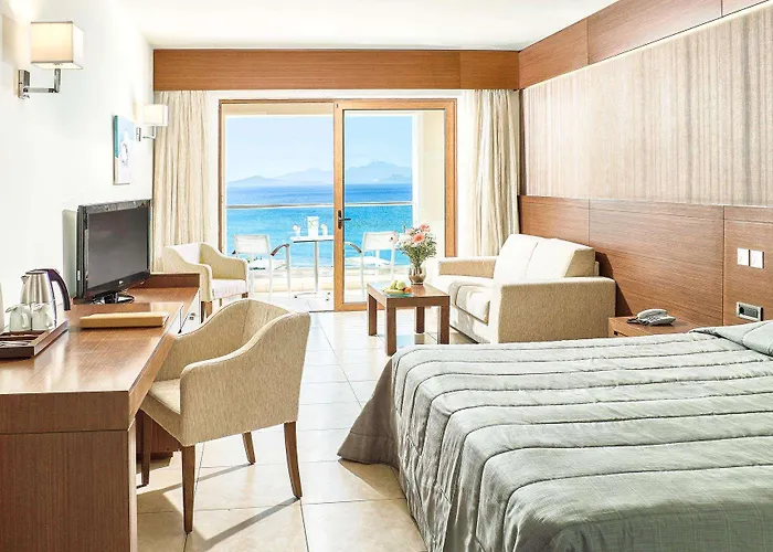 Blue Lagoon Village 5*