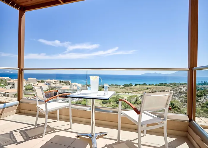 Hotel Blue Lagoon Village 5*