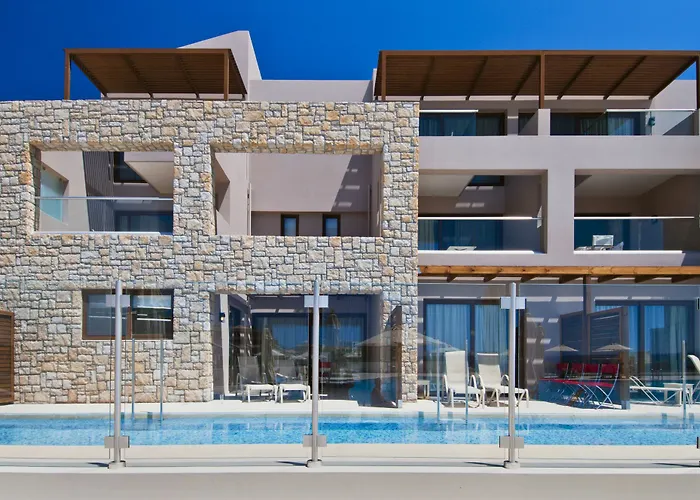 Blue Lagoon Village Hotel 5*